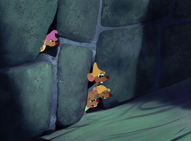 File:Cinderella-disneyscreencaps.com-8113.jpg