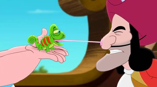 File:Blinky&Hook-Mr.Smee Pet.jpg