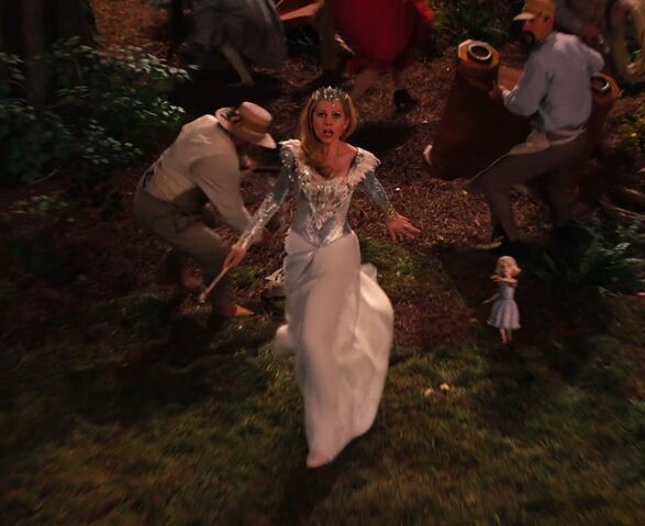 File:Oz-great-powerful-disneyscreencaps.com-11802.jpg