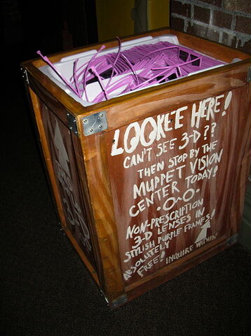 File:Lookeehere.jpg