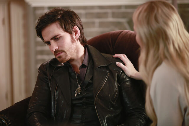 File:OUAT S5 15 47.jpg