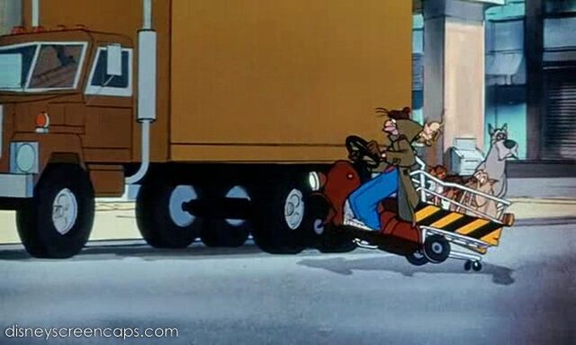File:Oliver-disneyscreencaps.com-7848.jpg