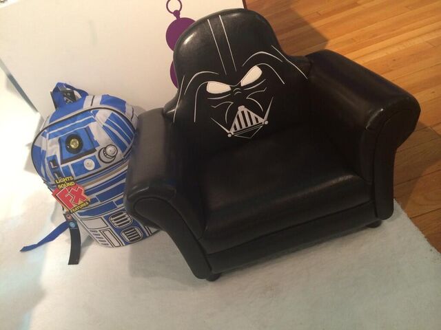 File:Darth vader armchair disneyliving.jpeg