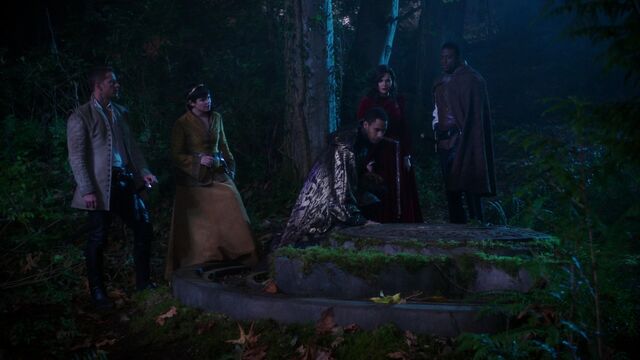 File:Once Upon a Time - 5x10 - Broken Heart - New Dark One.jpg