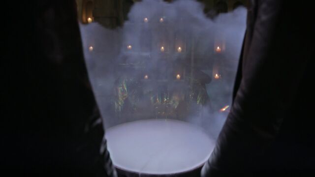 File:Once Upon a Time - 5x06 - The Bear and the Bow - Hologram.jpg
