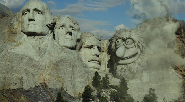 File:Mountrushmore-crazyharry.jpg