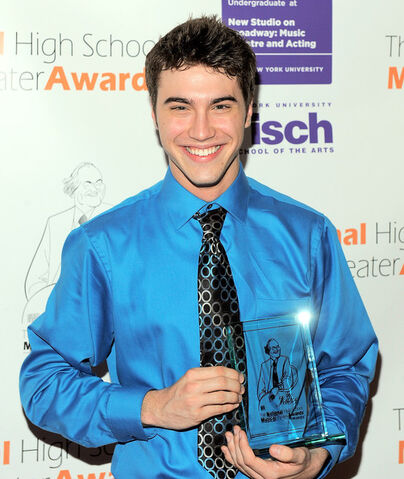 File:Ryan mccartan.jpg