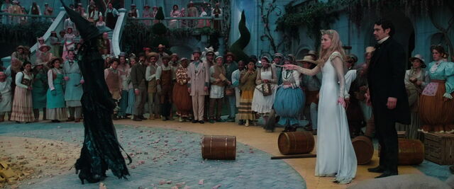 File:Oz-great-powerful-disneyscreencaps.com-9864.jpg