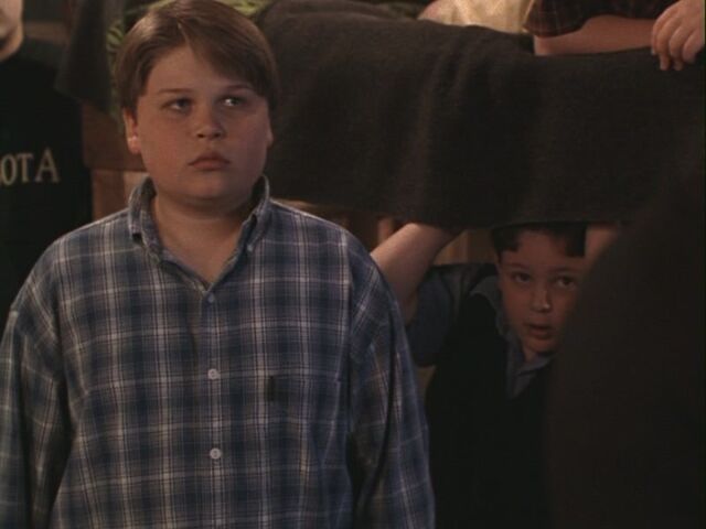 File:Heavy-Weights-1995-90s-films-18742524-800-600.jpg
