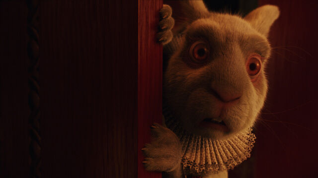 File:Tim Burtons Alice in Wonderland 42.jpg