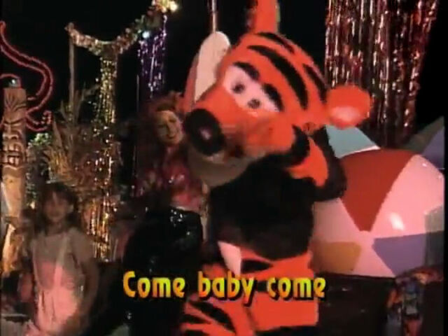 File:TiggerandAriel.jpg