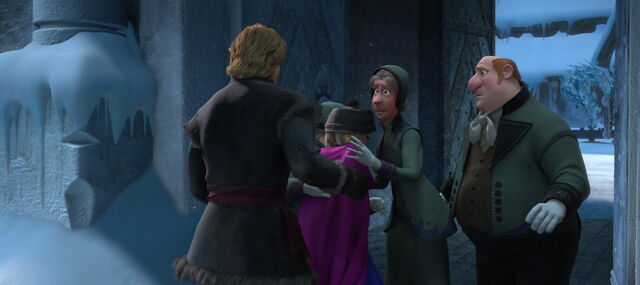 File:Frozen-disneyscreencaps.com-8749.jpg