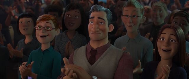 File:Callaghan clapping .jpg