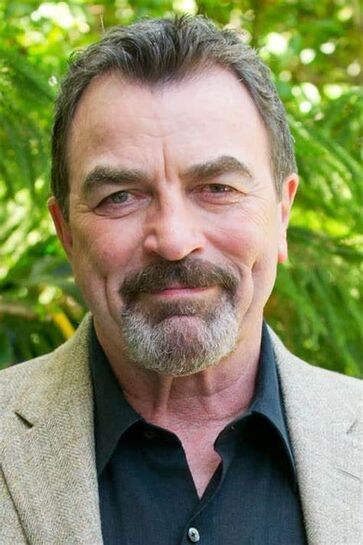 File:Tom Selleck 2010.jpg