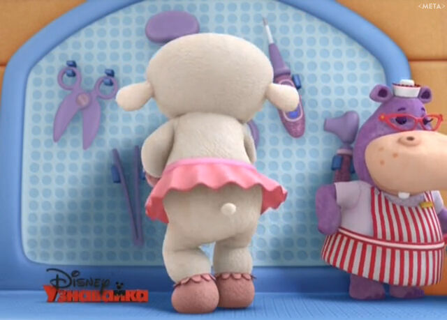 File:Lambie wiggling.jpg