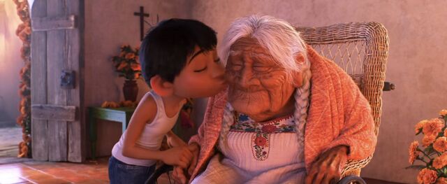 File:Coco Mother's Day.jpg