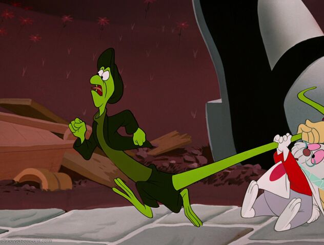 File:Alice-disneyscreencaps com-2579.jpg