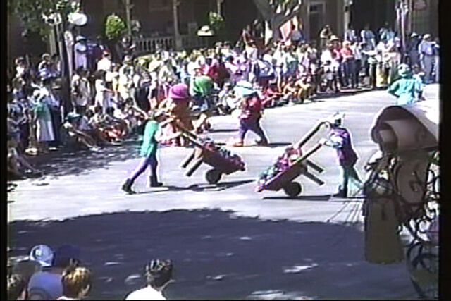 File:SW50thParade8.jpg