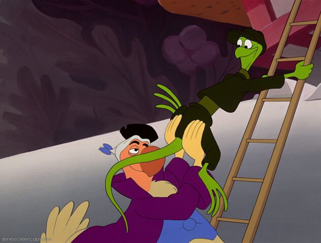 File:Alice-disneyscreencaps com-2559.jpg