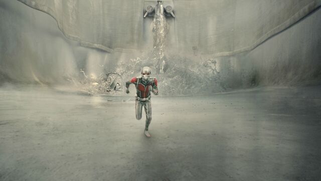 File:Ant-Man (film) 113.jpg