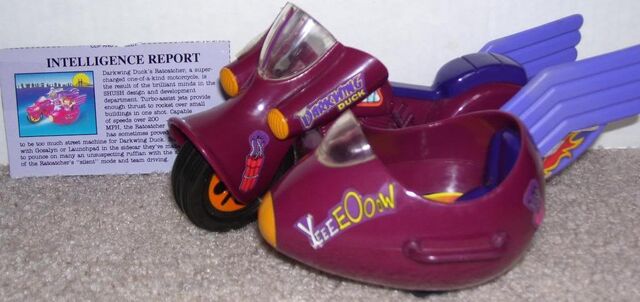 File:Darkwing Duck Toys 6.jpg