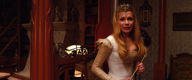 File:Oz-great-powerful-disneyscreencaps.com-9146.jpg