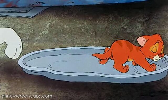 File:Oliver-disneyscreencaps.com-753.jpg