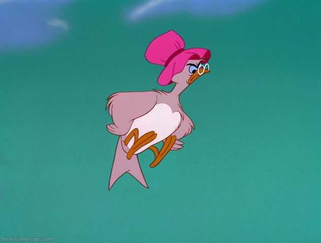 File:Alice-disneyscreencaps com-4250.jpg