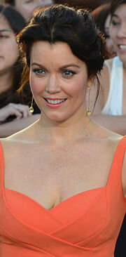 Bellamy Young 2014