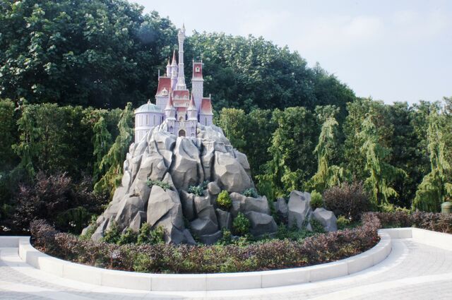 File:Fairy Tale Forest 03.jpg