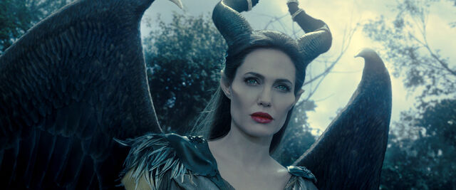 File:Maleficent-(2014)-337.jpg
