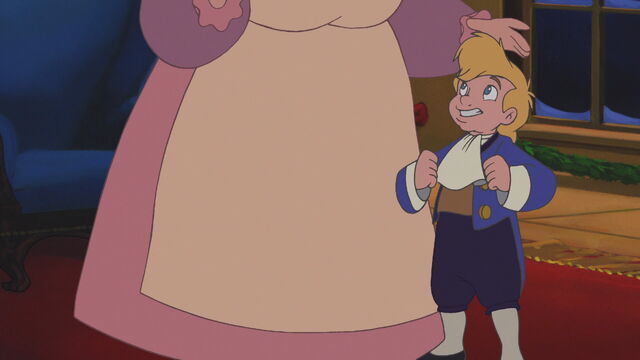 File:Beauty-beast-christmas-disneyscreencaps.com-268.jpg