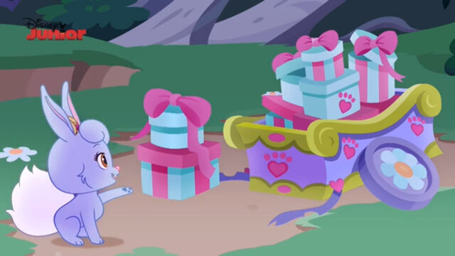 File:Cake-tillion-073.jpg