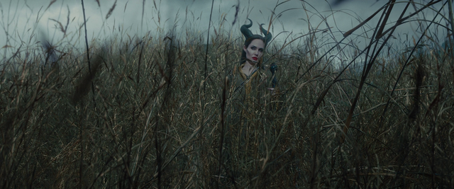 File:Maleficent-(2014)-276.png