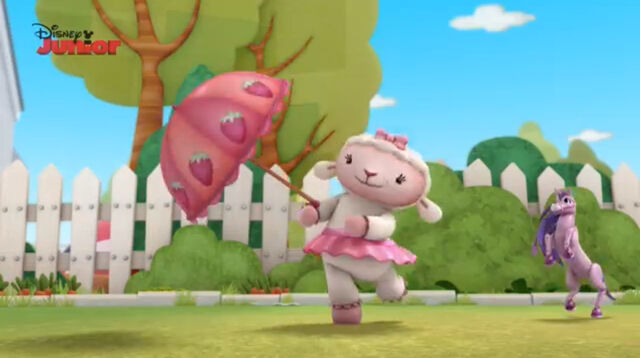File:Lambie umbrella.jpg