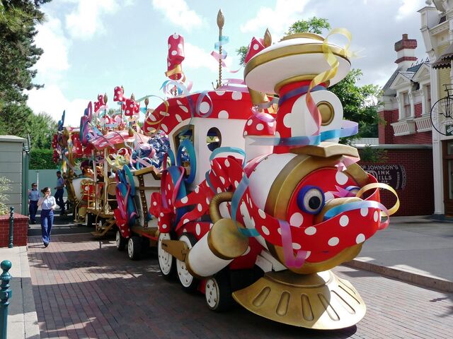 File:Minnie's Party Train 2009.jpg