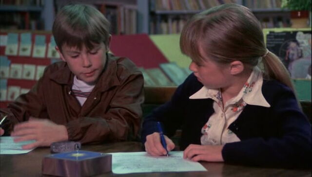 File:Escape-to-witch-mountain-disneyscreencaps.com-179.jpg