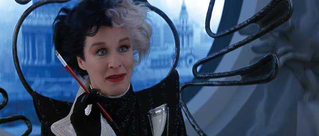 File:Cruella-De-Vil-1996-3.png