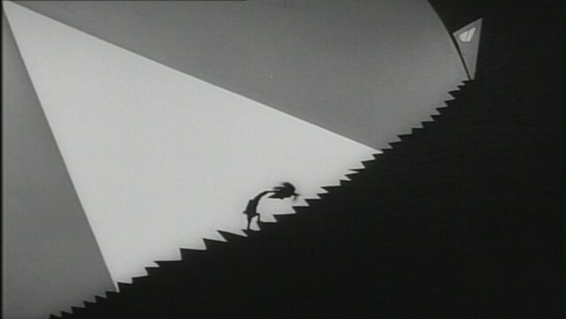 File:Vincentupstairs.jpg