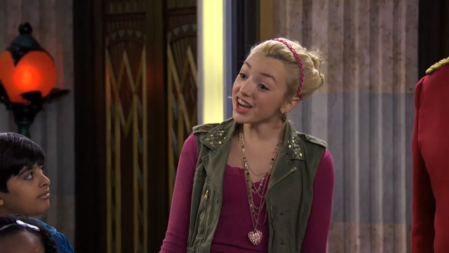 File:Jessie S2E1 33.png
