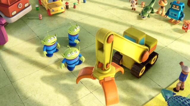 File:Toy-Story-3clawtoybulrdindadz2215.jpg