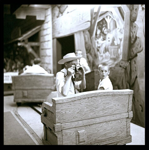 File:1958NighttimeSnowWhiteride.jpg