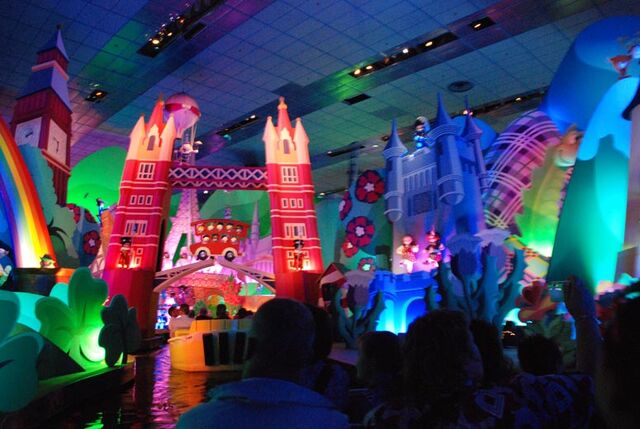 File:Disneylandparis63 196.jpg