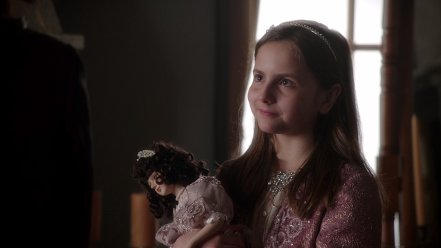 File:Once Upon a Time - 5x19 - Sisters - Young Regina.png