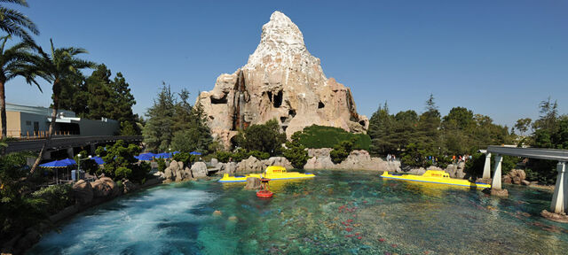 File:Finding-nemo-submarine-voyage alt.jpg
