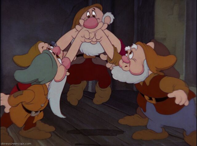 File:Snowwhite-disneyscreencaps com-4939.jpg
