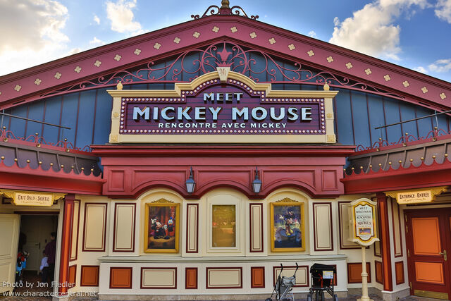 File:Meet Mickey Mouse.jpg