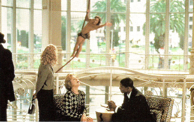 File:GOTG-MallSwing.jpg