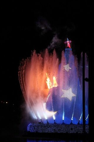 File:Mickey Mouse Tokyo Disneysea fantasmic.jpg