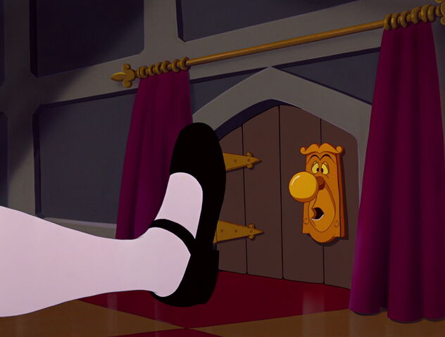 File:Alice-in-wonderland-disneyscreencaps.com-953.jpg